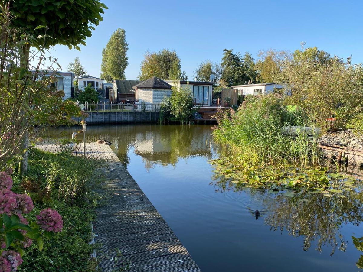 Recreatie Centrum De Hollepoarte 2 Chalets87 Makkum Exterior photo